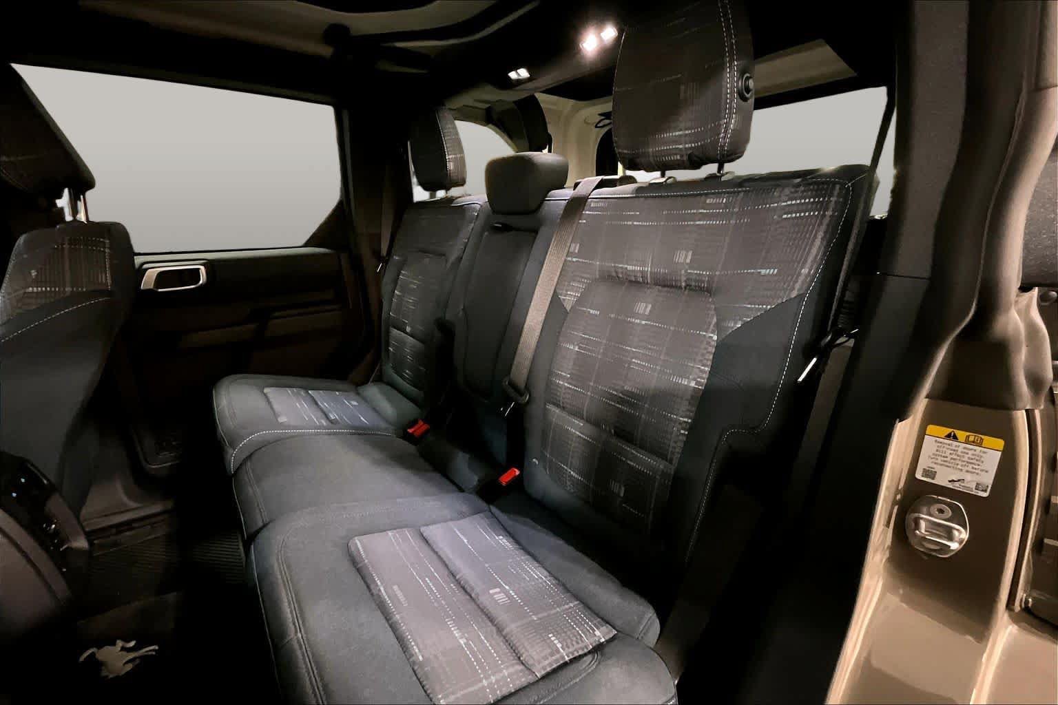 Used 2026 Ford Bronco Heritage Edition AWD/4WD image 21