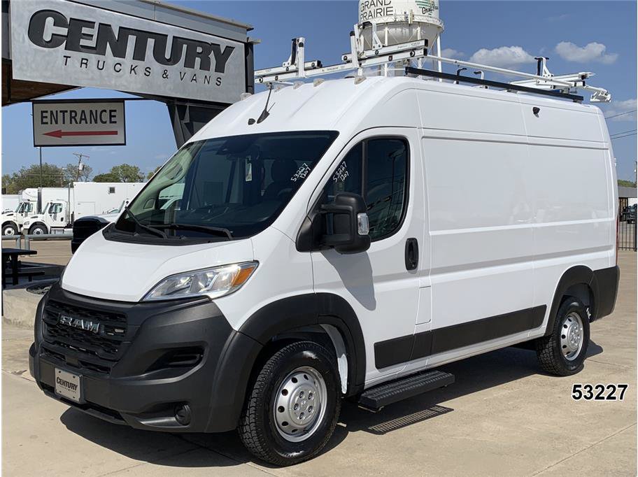 Used 2023 RAM ProMaster 1500 FWD image 1