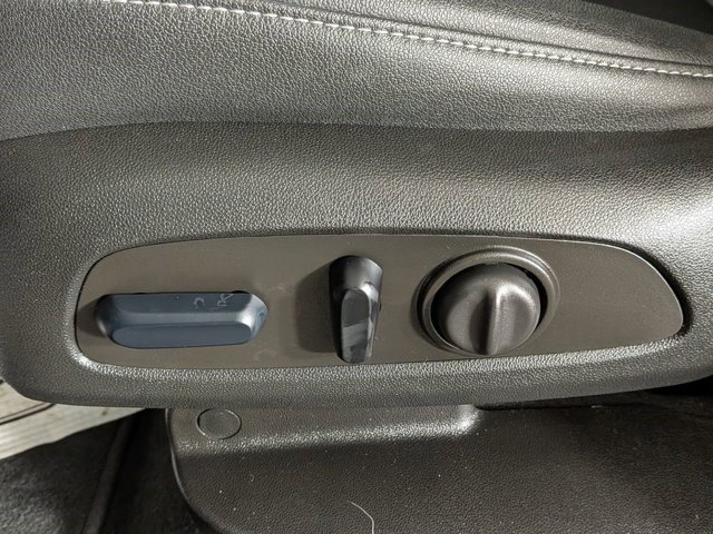 Certified 2023 Chevrolet Blazer LT w/ Midnight/Sport Edition image 26