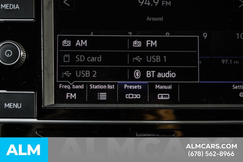 Used 2024 Volkswagen Jetta S image 32