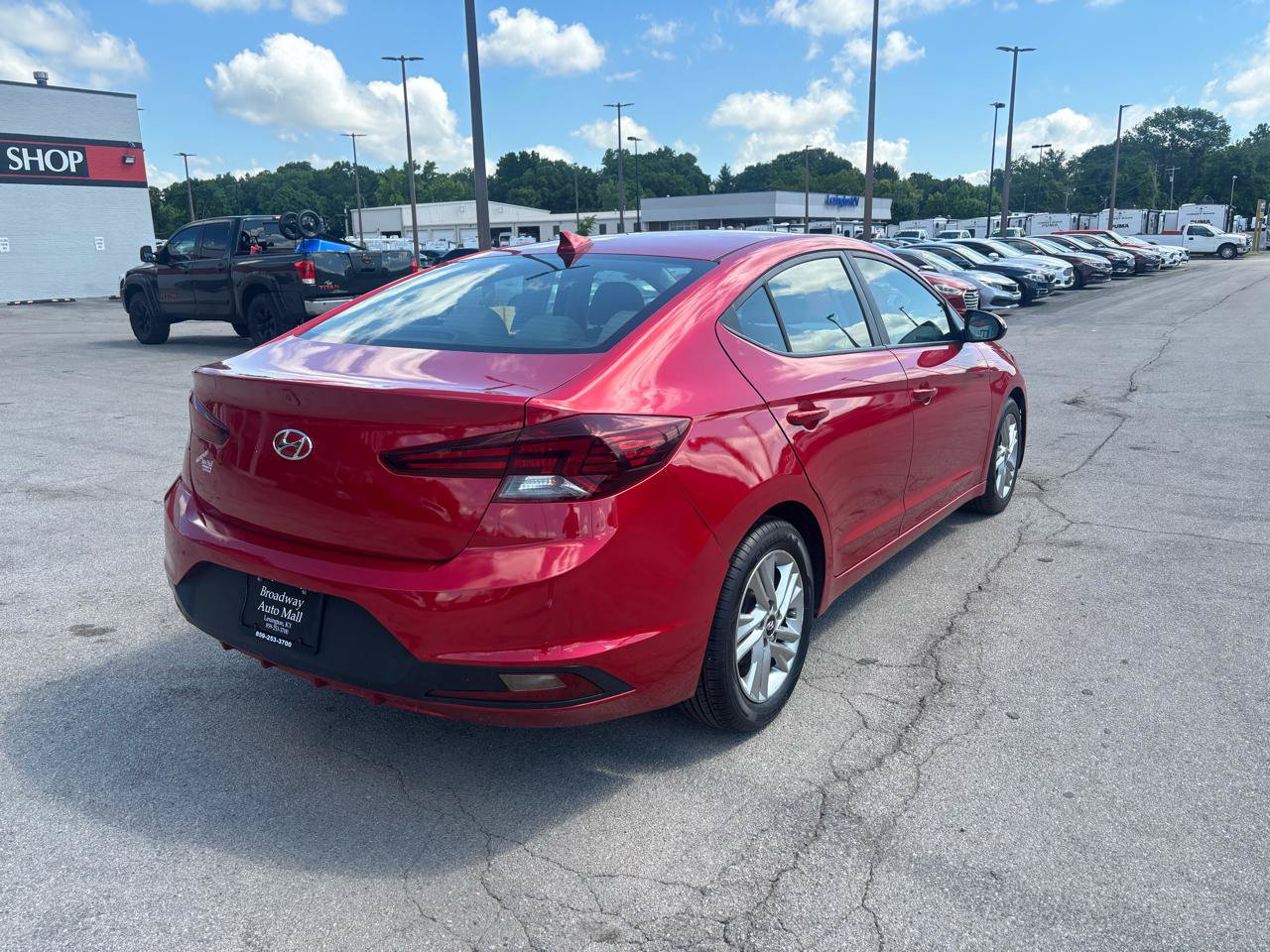 Used 2020 Hyundai Elantra SEL FWD image 3