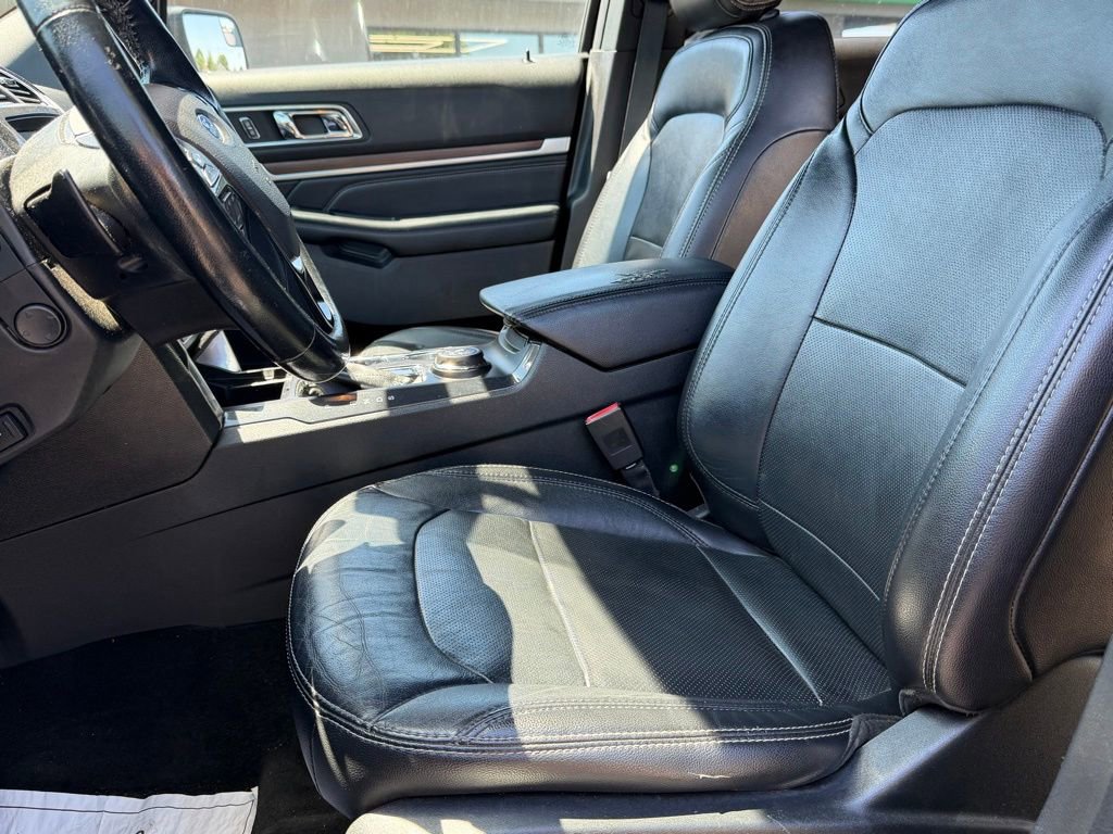 Used 2017 Ford Explorer Limited AWD/4WD image 15