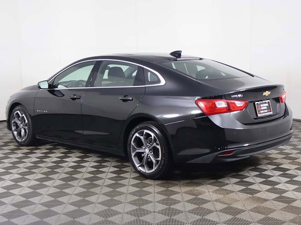 Used 2024 Chevrolet Malibu LT image 9