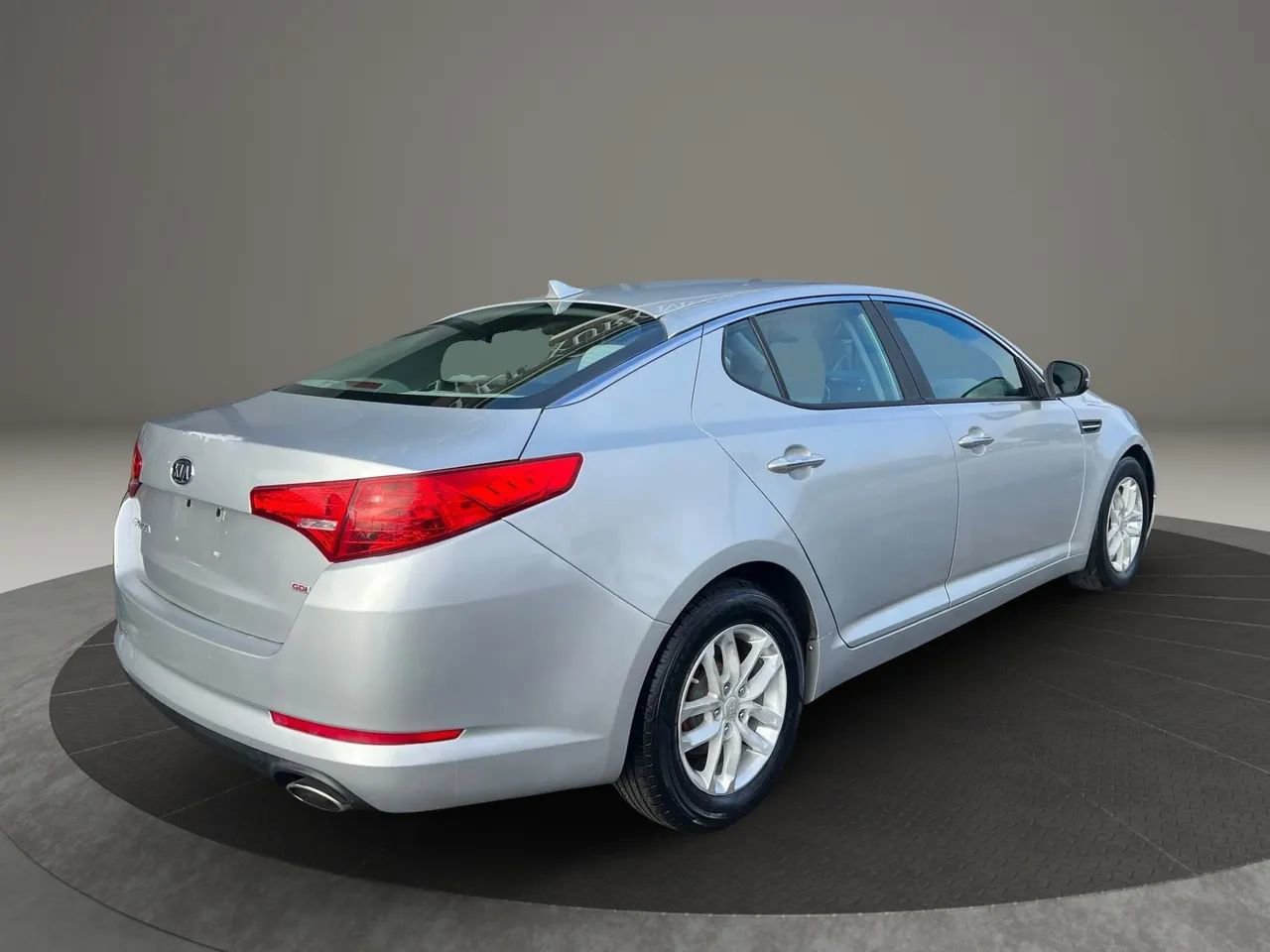 Used 2012 Kia Optima LX w/ Convenience Pkg image 7