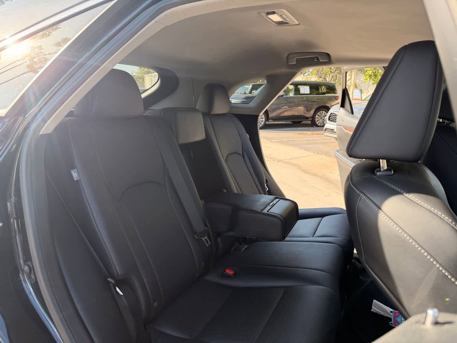 Used 2020 Lexus RX 450h AWD w/ Premium Package image 10