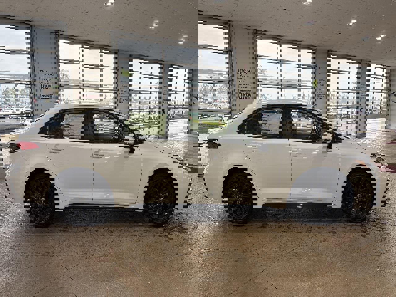 New 2026 Toyota Corolla SE image 3