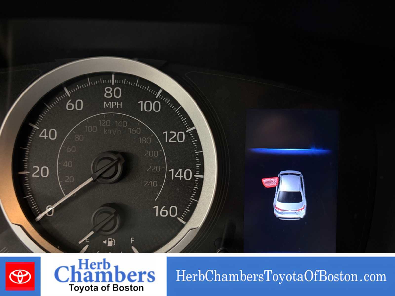 Used 2021 Toyota Corolla LE w/ LE Convenience Package FWD image 5