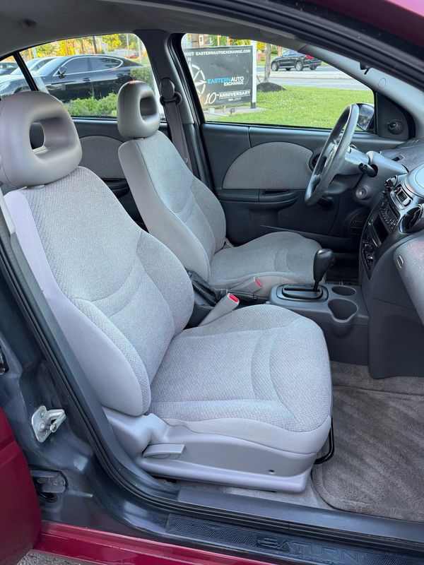 Used 2005 Saturn ION Level 1 FWD image 11
