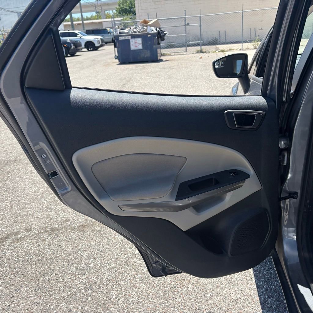 Used 2020 Ford EcoSport SE image 12