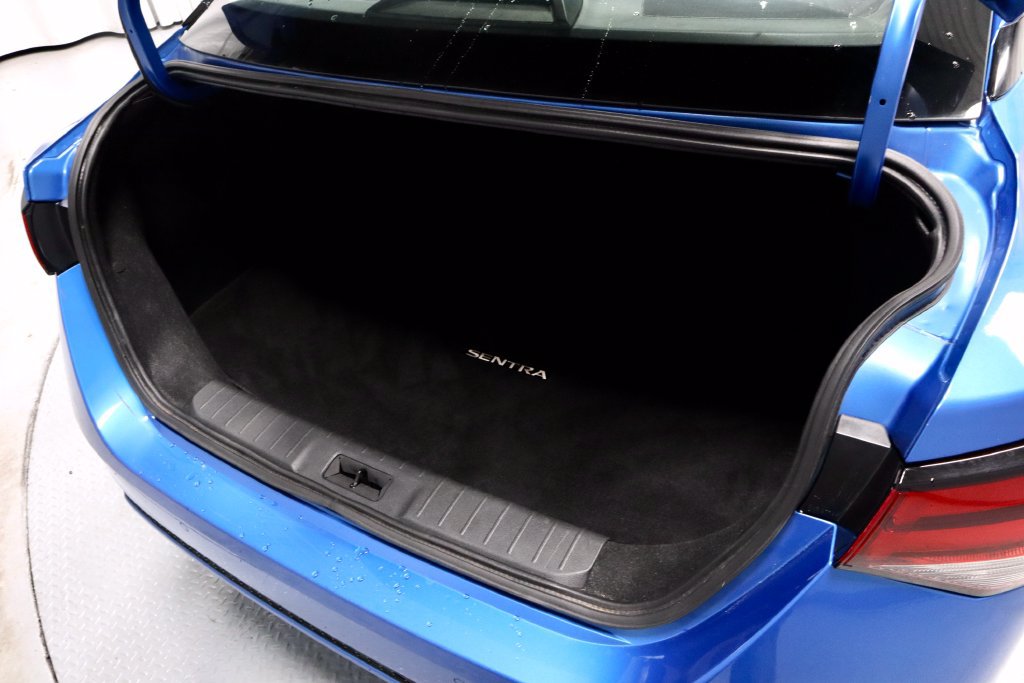 Certified 2024 Nissan Sentra SV FWD image 14