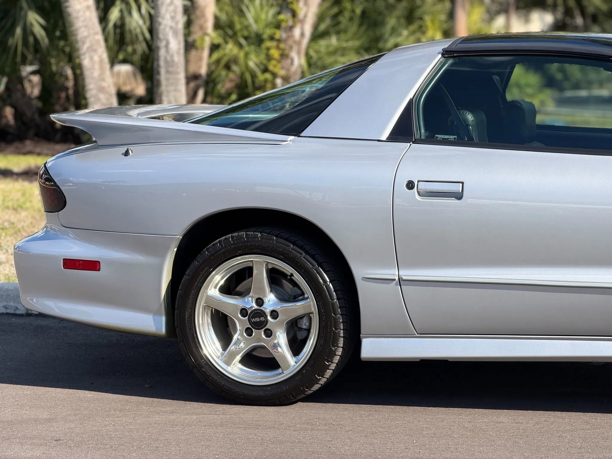 Used 2000 Pontiac Firebird Formula image 4