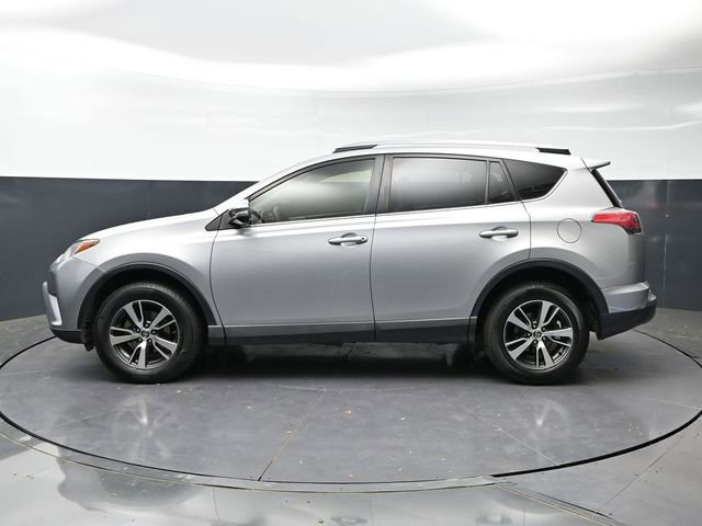 Used 2018 Toyota RAV4 XLE image 8