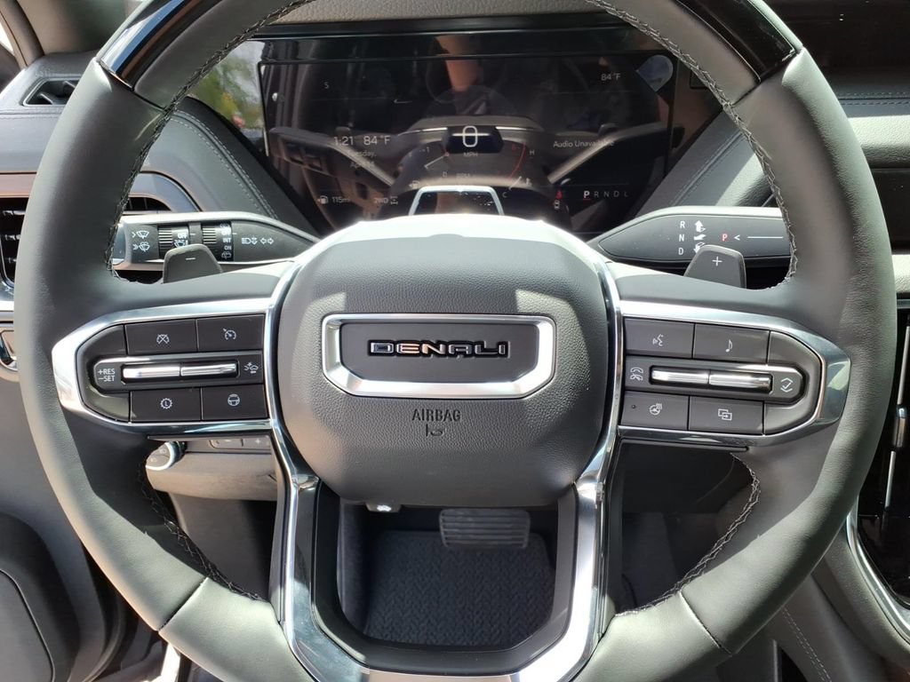 New 2026 GMC Yukon XL Denali w/ Denali Reserve Package AWD/4WD image 16