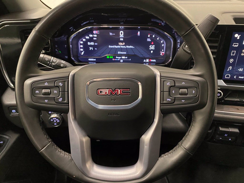 Used 2025 GMC Sierra 1500 SLT AWD/4WD image 22
