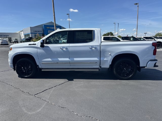 New 2026 Chevrolet Silverado 1500 High Country AWD/4WD image 8