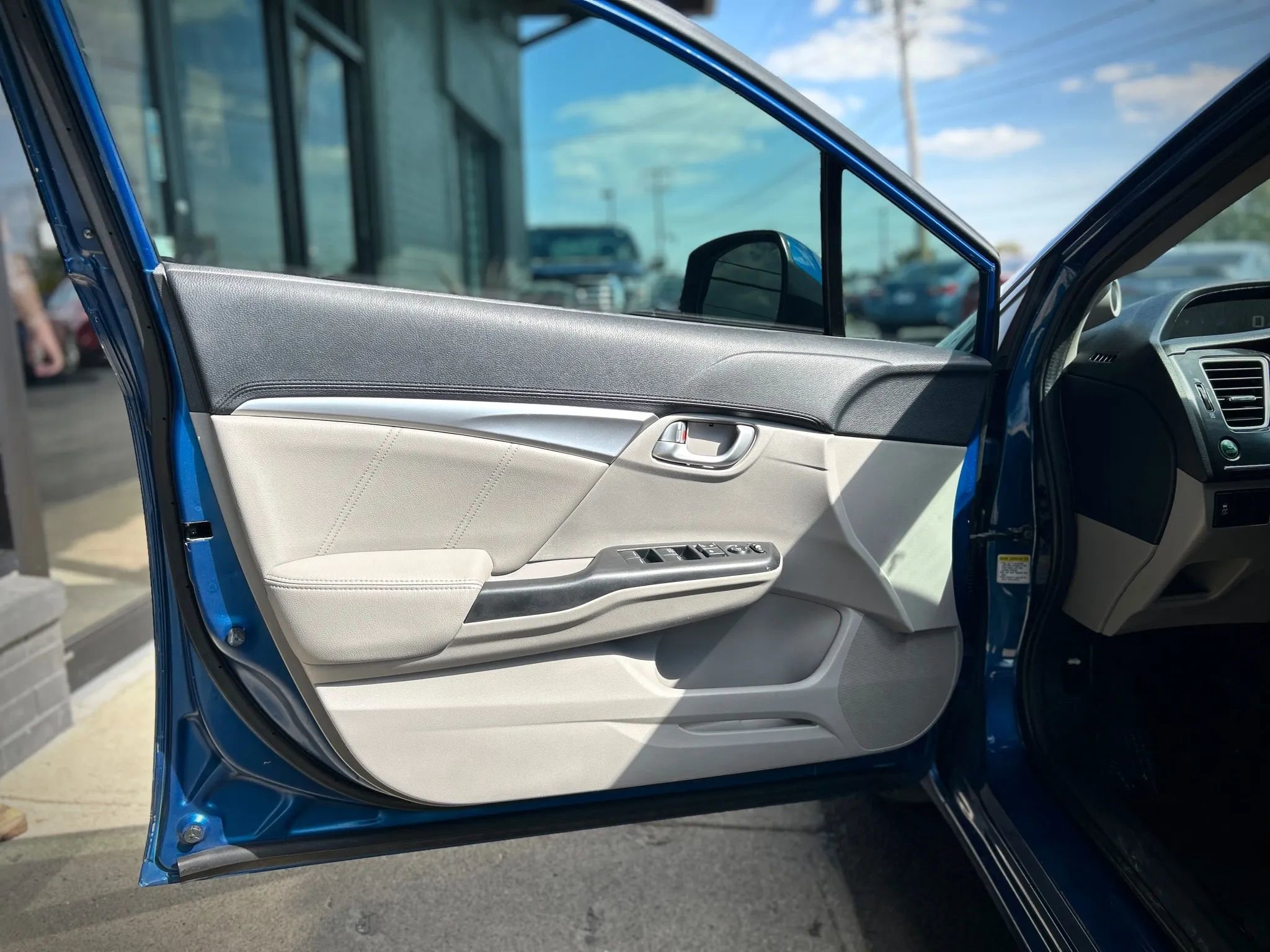 Used 2013 Honda Civic EX-L image 7