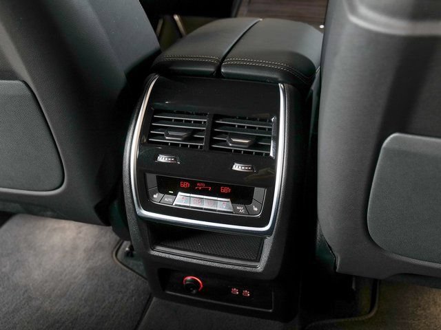 Used 2026 BMW X7 xDrive40i w/ M Sport Package AWD/4WD image 25