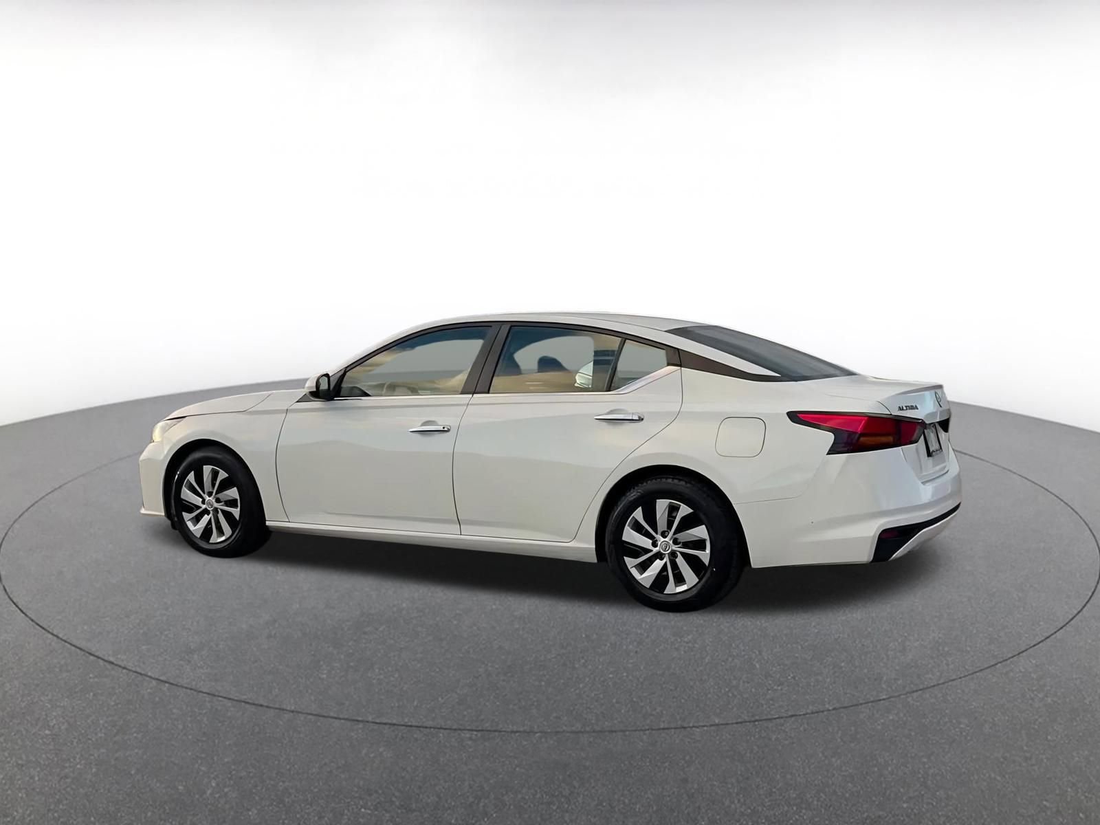 Used 2023 Nissan Altima 2.5 S image 10