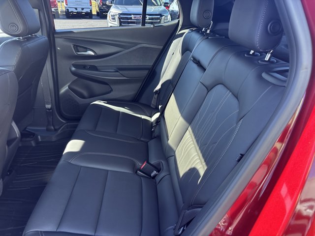Used 2025 Buick Envista Avenir image 15