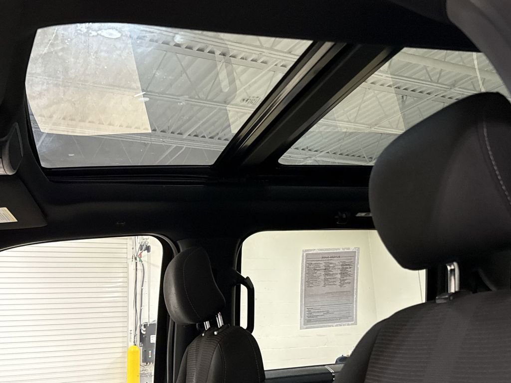 Used 2016 Ford F150 XLT w/ Equipment Group 302A Luxury image 20