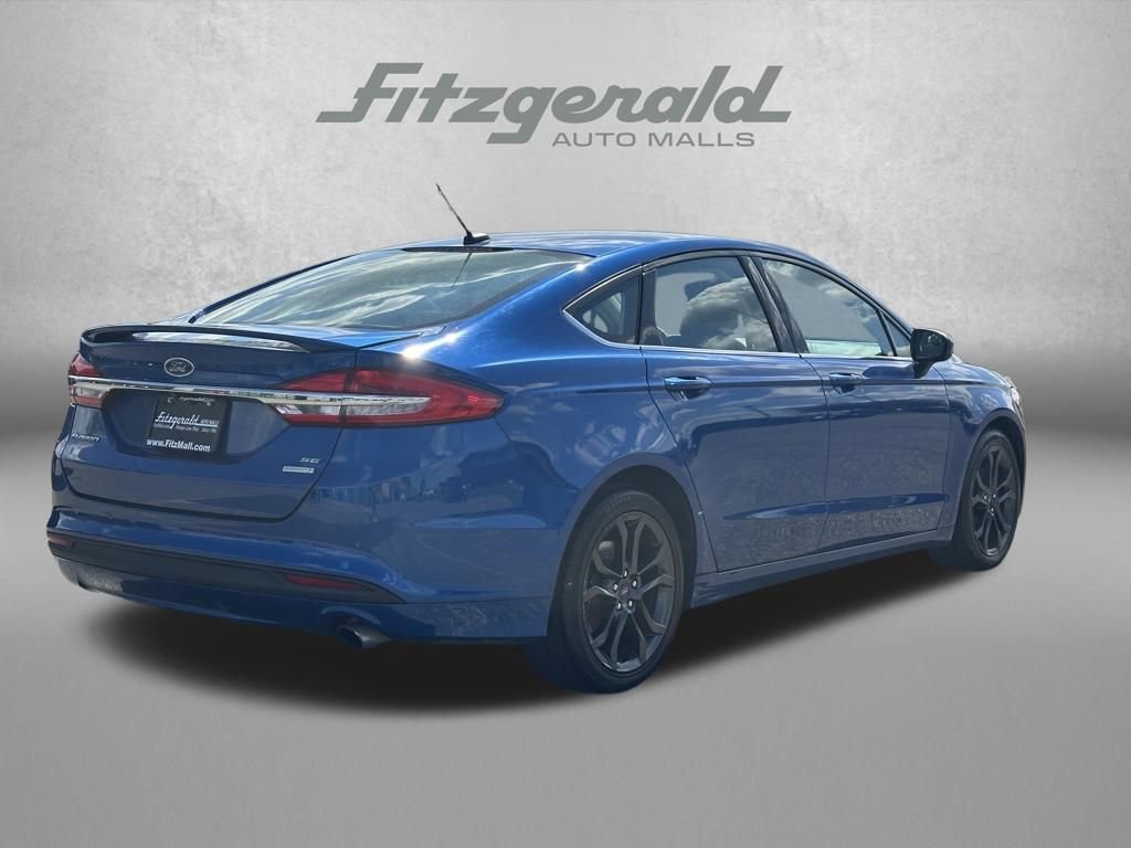 Used 2018 Ford Fusion SE w/ Equipment Group 201A FWD image 5