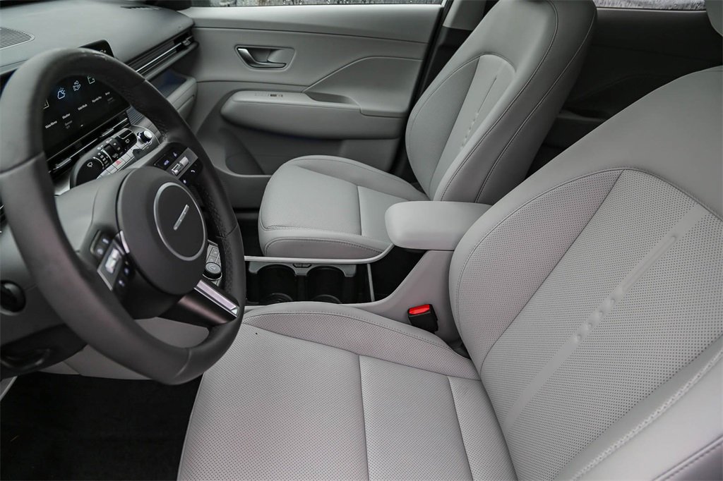 Certified 2025 Hyundai Kona Limited image 16