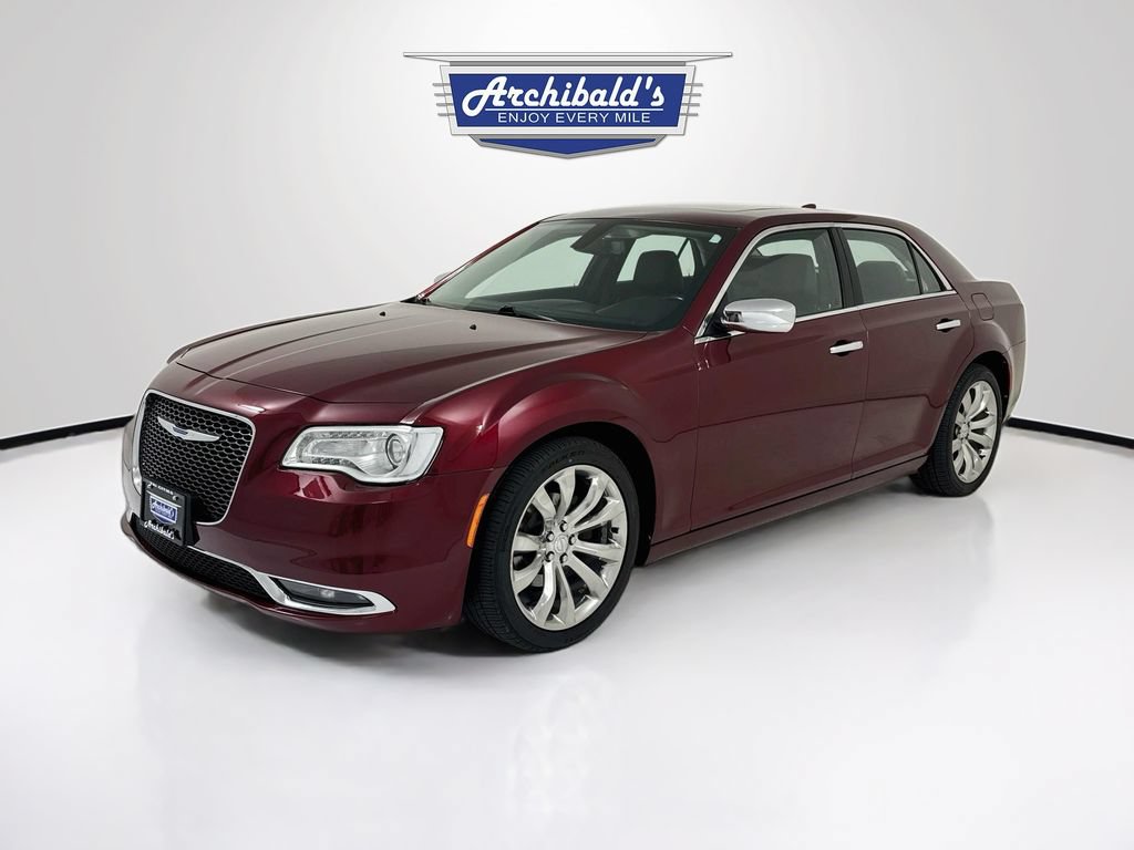 Used 2019 Chrysler 300 Limited RWD image 3
