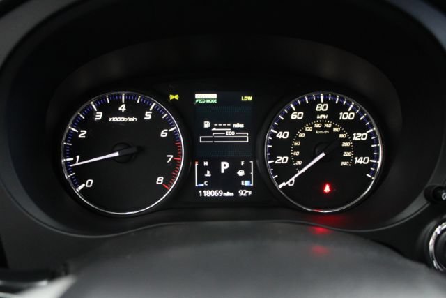 Used 2014 Mitsubishi Outlander GT AWD/4WD image 22
