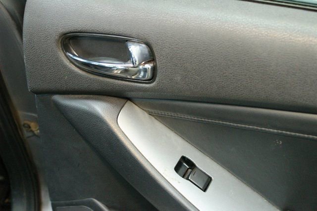 Used 2008 Nissan Altima 2.5 SL w/ SL Pkg image 12