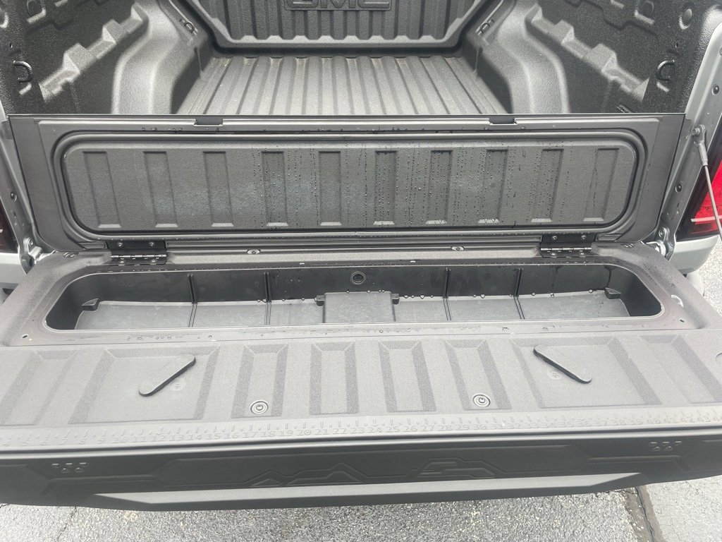 Certified 2024 GMC Canyon AT4 w/ Technology Package image 21