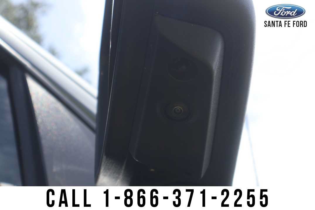 Used 2025 GMC Sierra 1500 Elevation w/ Preferred Package AWD/4WD image 8