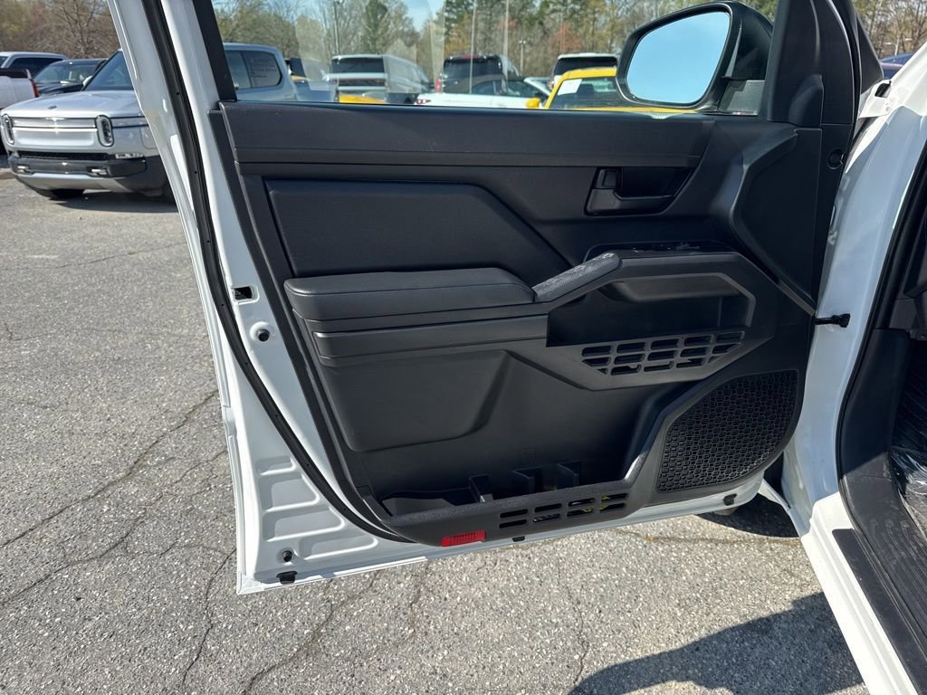 Used 2024 Toyota Tacoma SR image 21