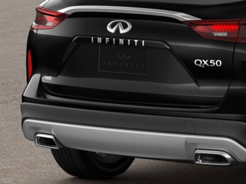New 2025 INFINITI QX50 Luxe image 14