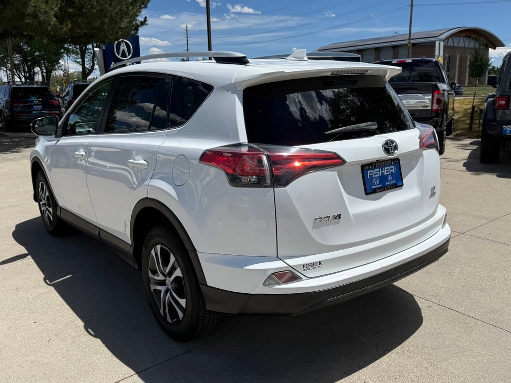 Used 2016 Toyota RAV4 LE AWD/4WD image 6