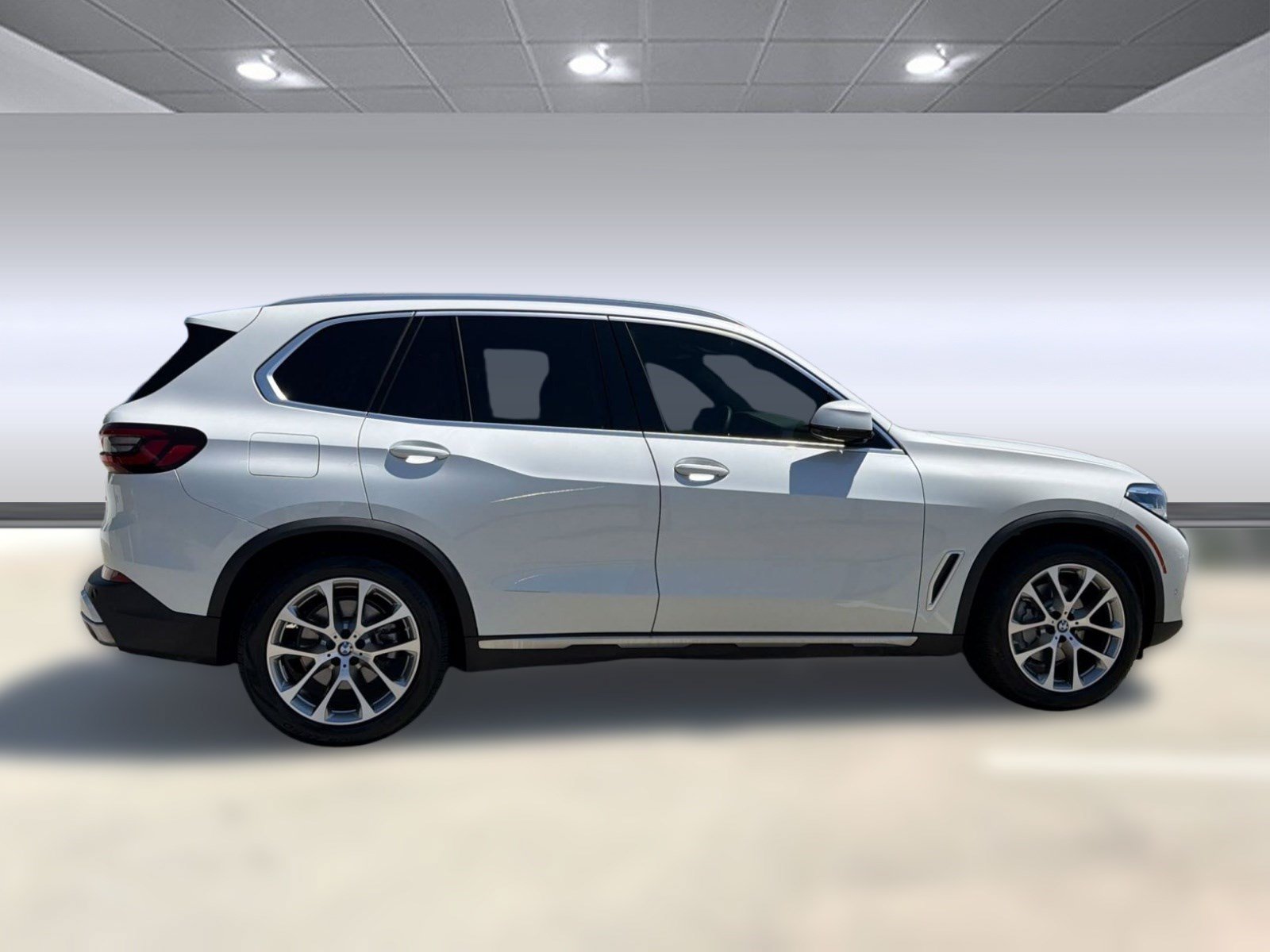 Certified 2023 BMW X5 xDrive40i w/ Premium Package AWD/4WD image 8