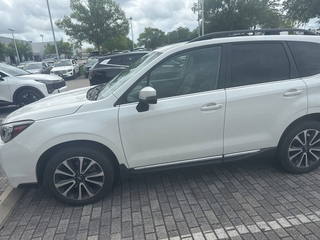 Used 2017 Subaru Forester 2.0XT Touring w/ Popular Package #2 AWD/4WD image 4