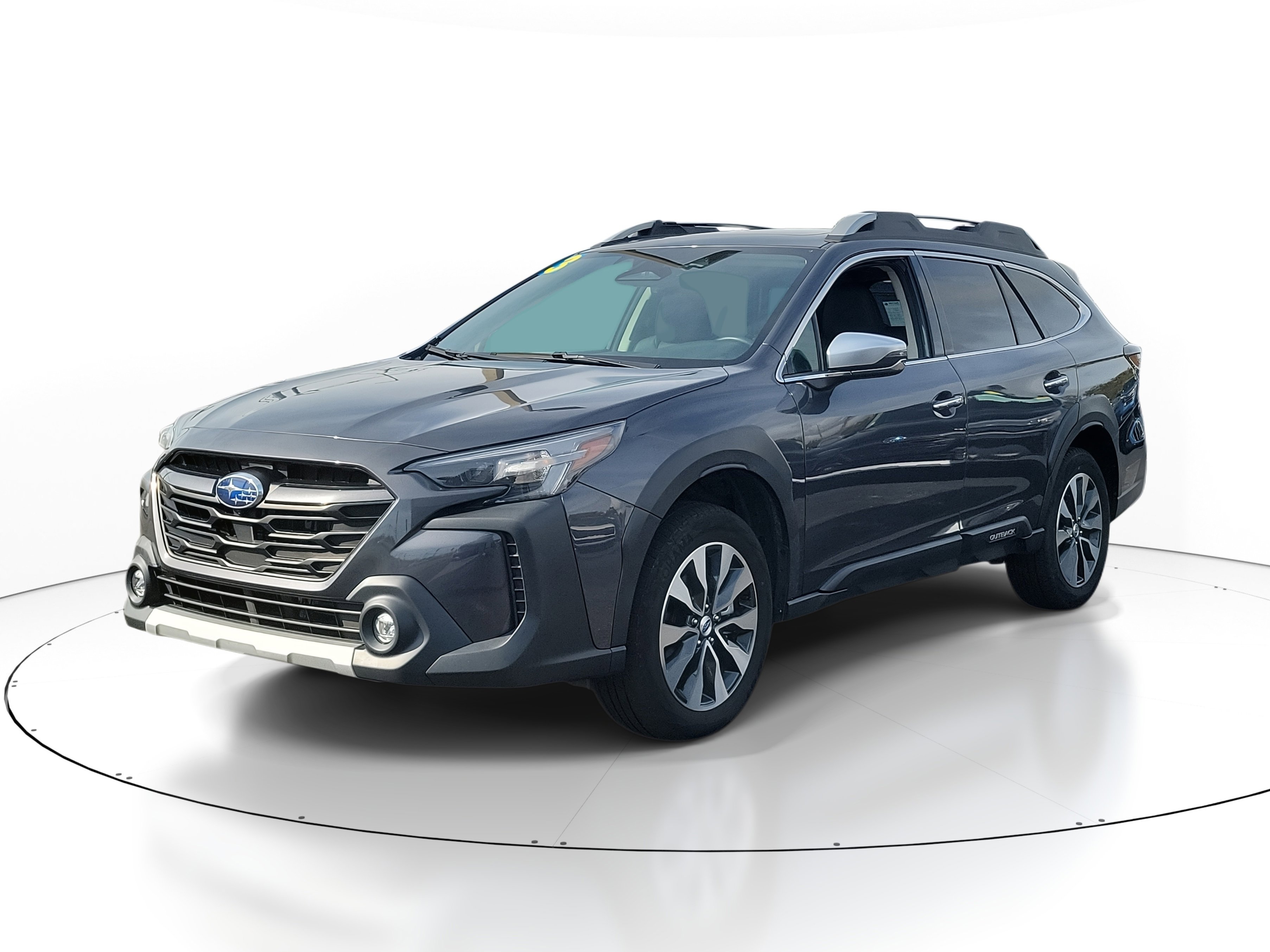Used 2023 Subaru Outback Touring XT image 3