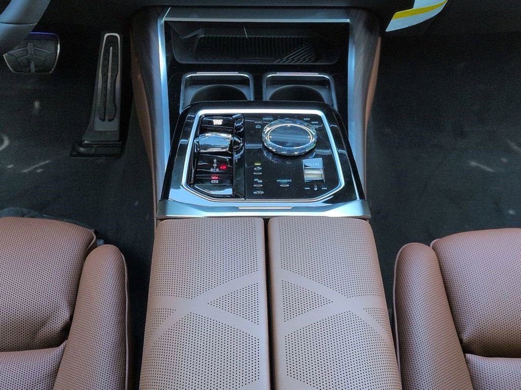 New 2026 BMW 760i xDrive AWD/4WD image 19