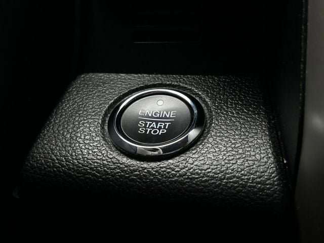 Used 2020 Ford F150 Lariat AWD/4WD image 23