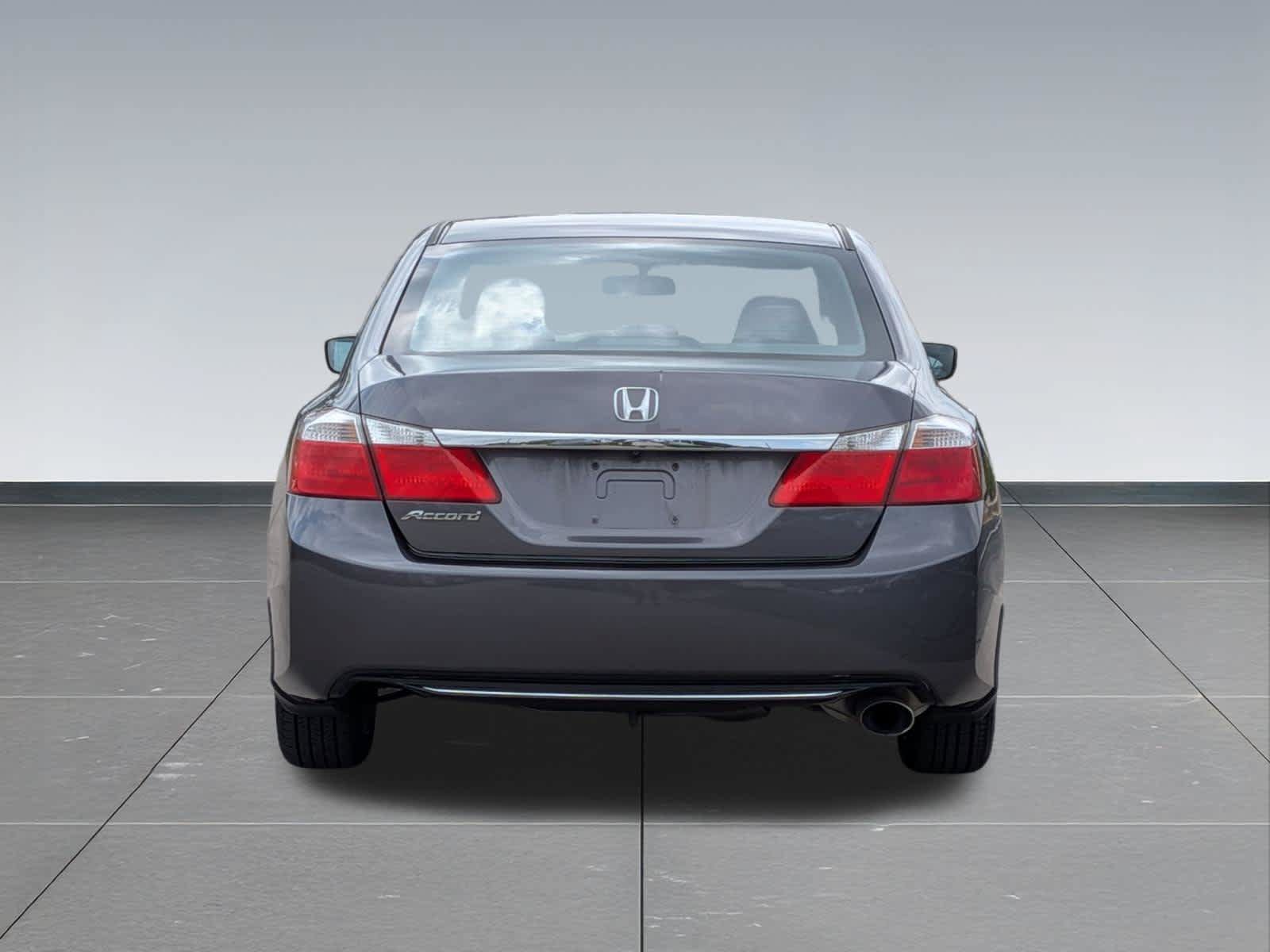 Used 2015 Honda Accord LX image 4