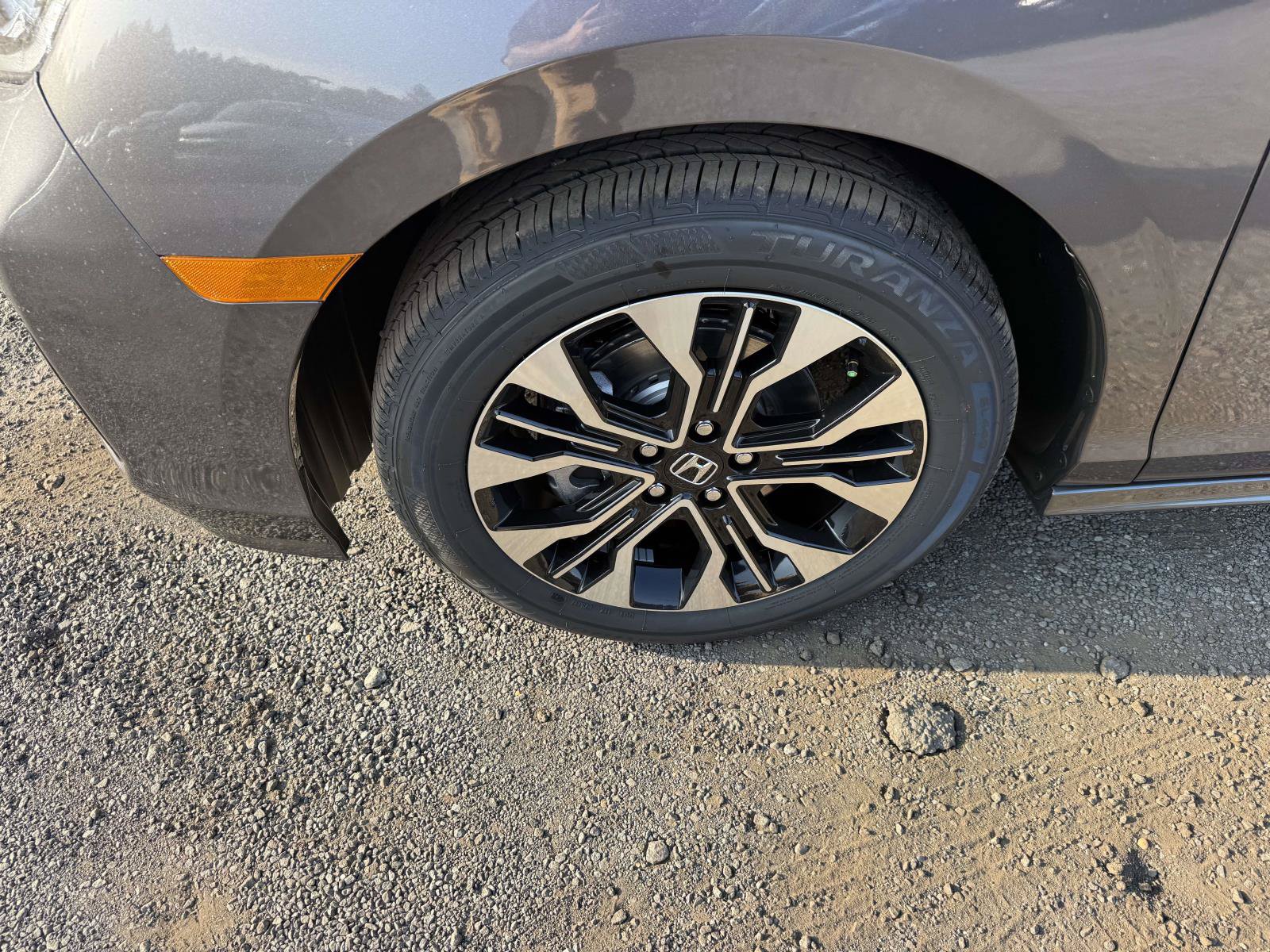 New 2027 Honda Odyssey Elite image 7