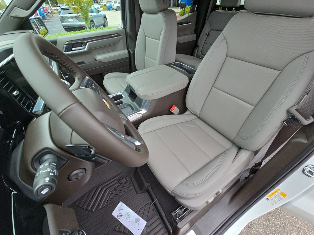 New 2026 Chevrolet Silverado 1500 LTZ w/ LTZ Premium Package image 14