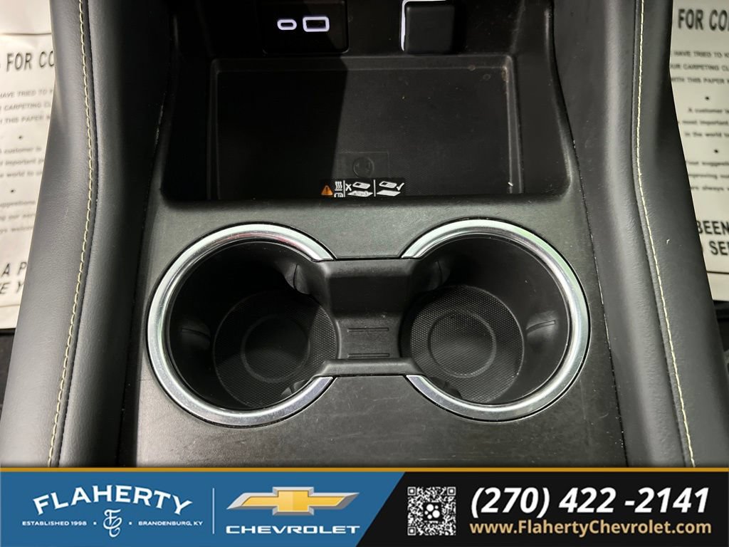 Used 2024 Chevrolet Tahoe Premier w/ Advanced Technology Package AWD/4WD image 32