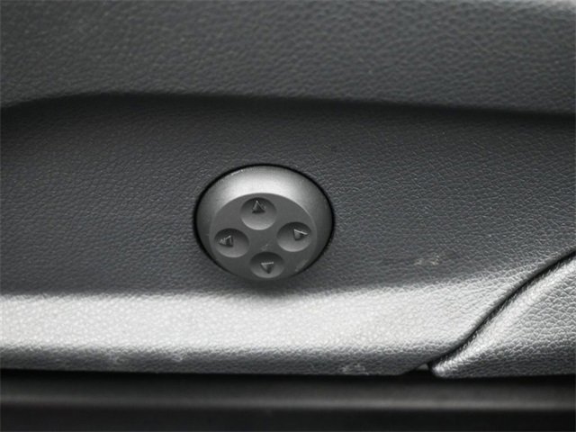 Used 2017 Mercedes-Benz GLC 300 4MATIC Coupe image 31