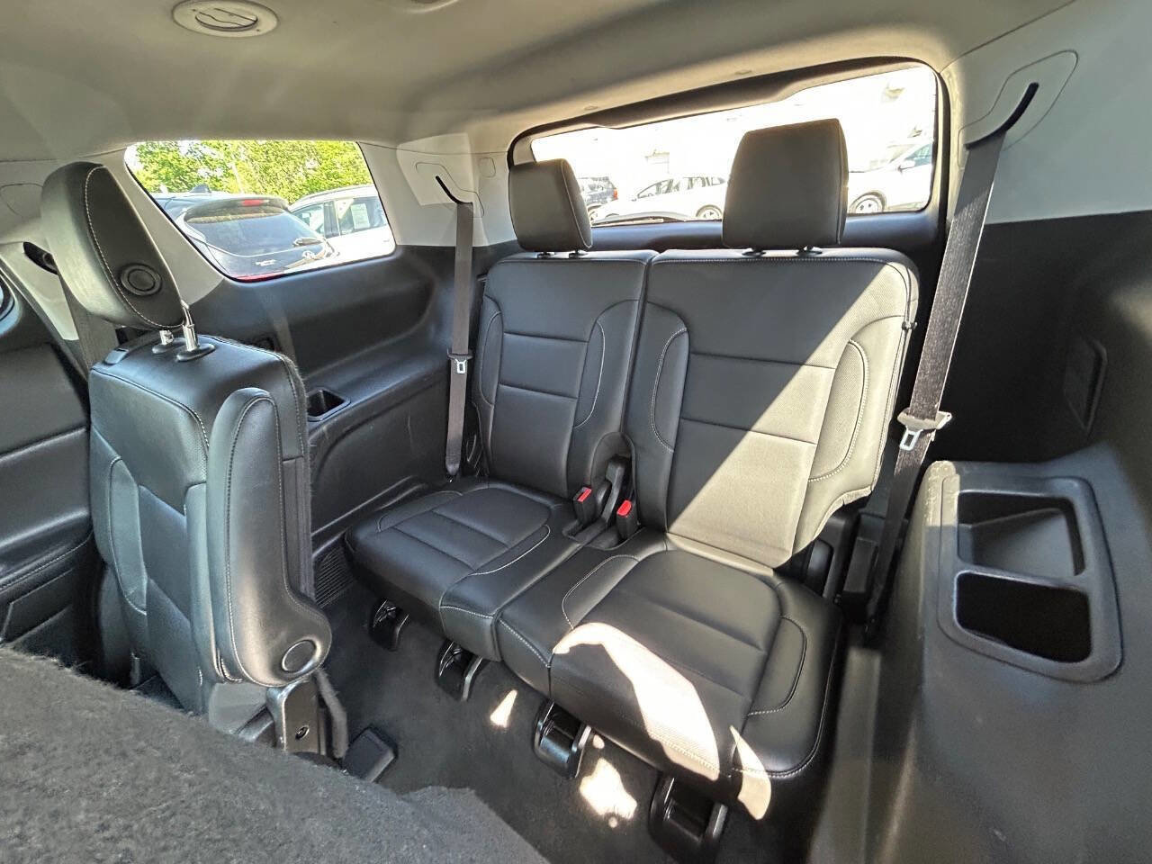 Used 2019 GMC Acadia SLT image 8