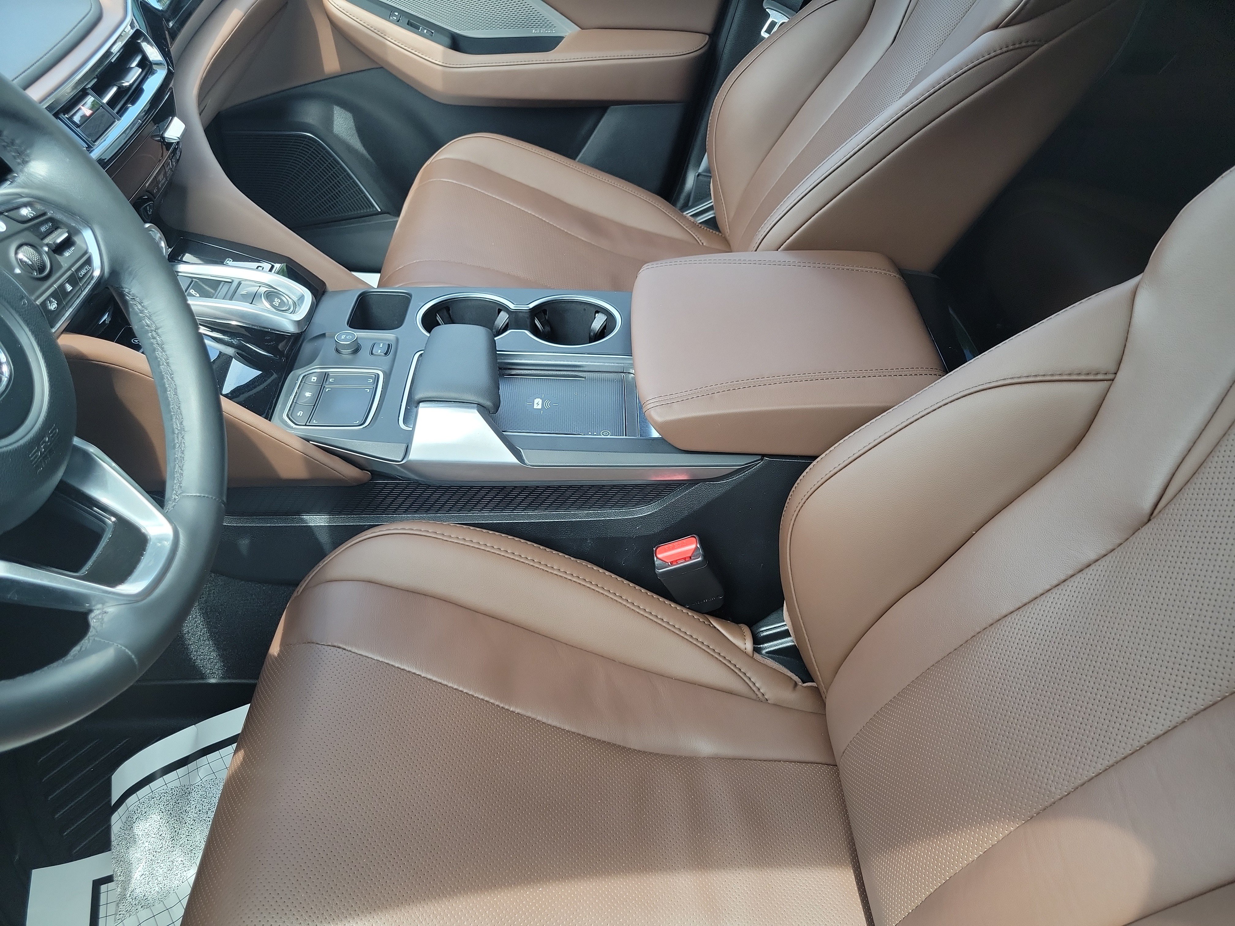 Used 2024 Acura MDX FWD w/ Technology Package image 12