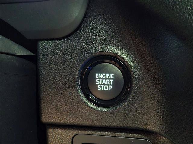 Certified 2025 Toyota Tundra SR5 w/ SR5 Premium Package AWD/4WD image 12