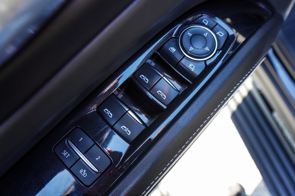 Used 2024 Cadillac Escalade V AWD/4WD image 27