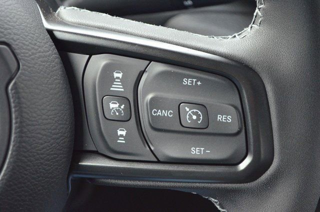 New 2026 Jeep Gladiator Sport AWD/4WD image 18