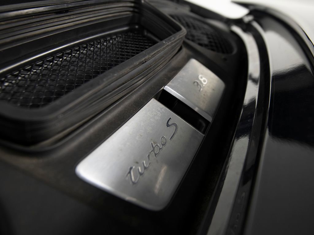 Certified 2015 Porsche 911 Turbo S AWD/4WD image 50